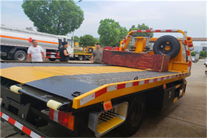 永济附近拖车电话号码服务